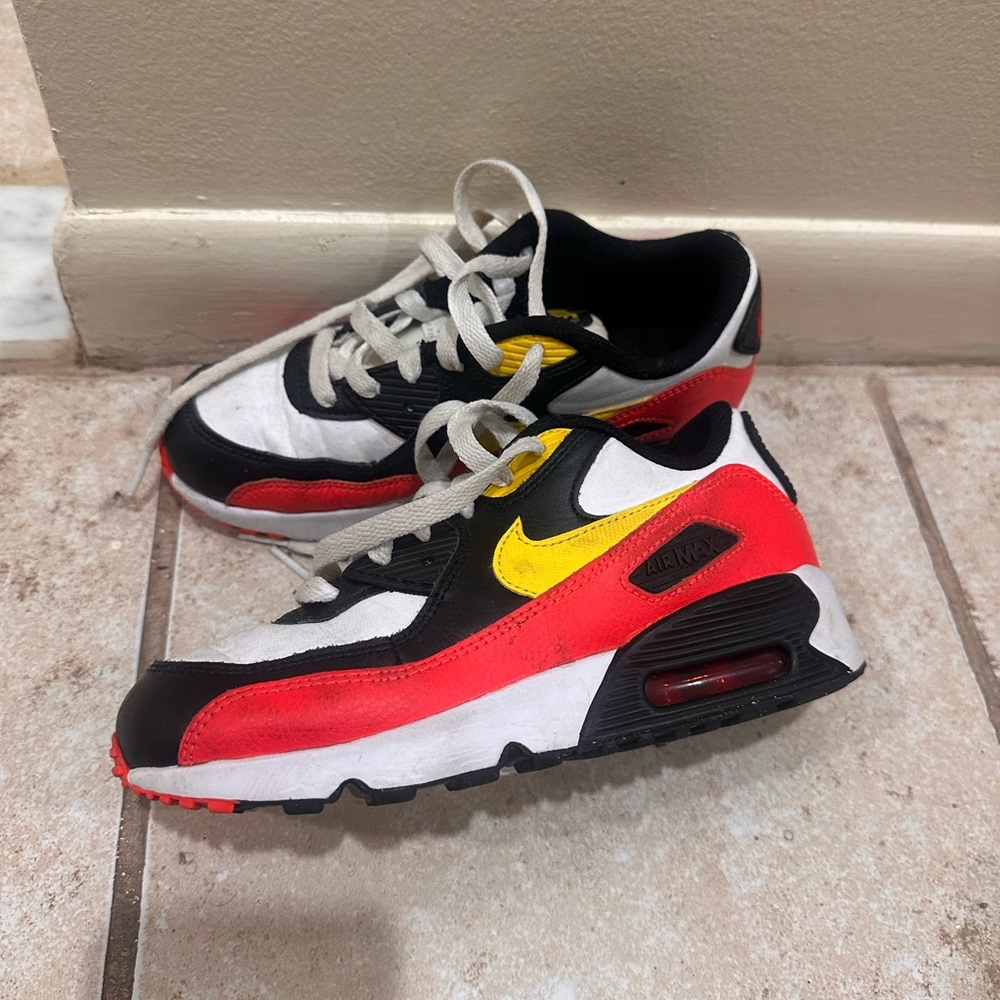 Kids Red and Black Airmax Sneakers